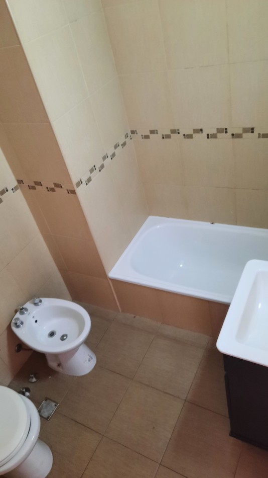 Departamento de 2 ambientes con patio