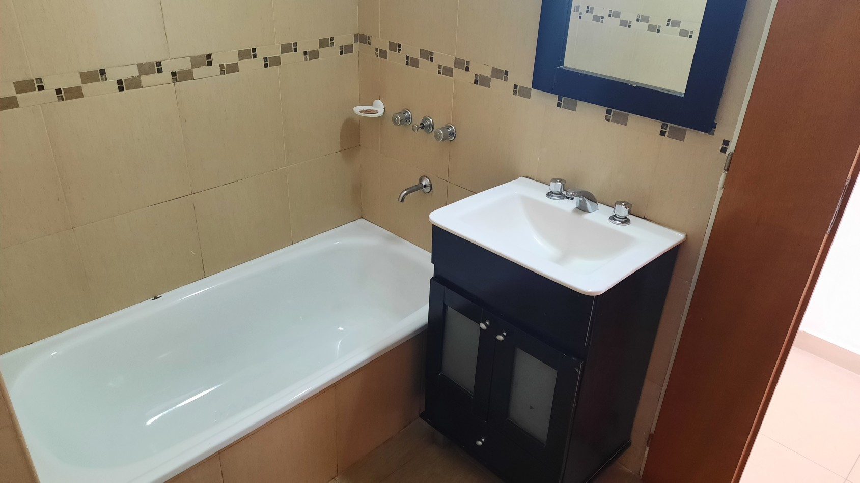 Departamento de 2 ambientes con patio