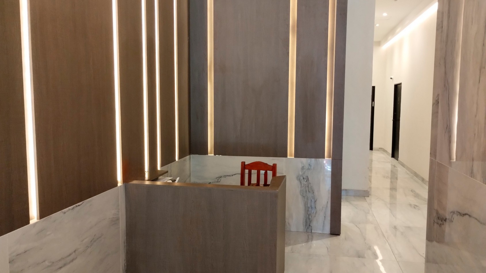 Excelente monoambiente + Amplia terraza