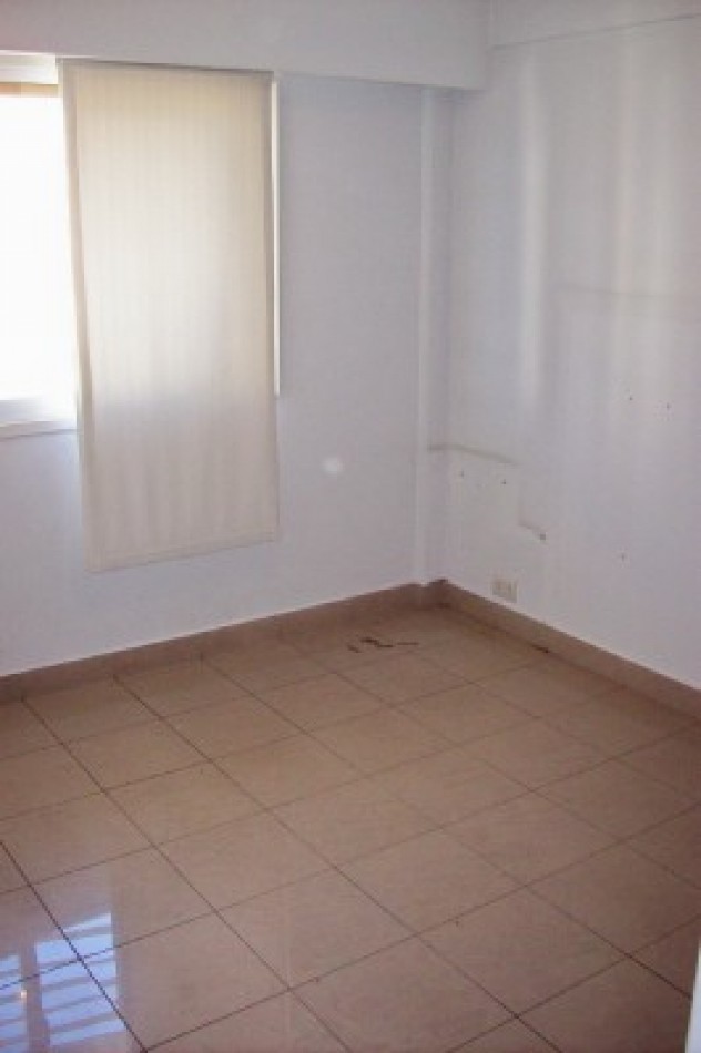 Departamento de 2 ambientes y medio + cochera + Super luminoso + Balcon aterrazado con parrilla