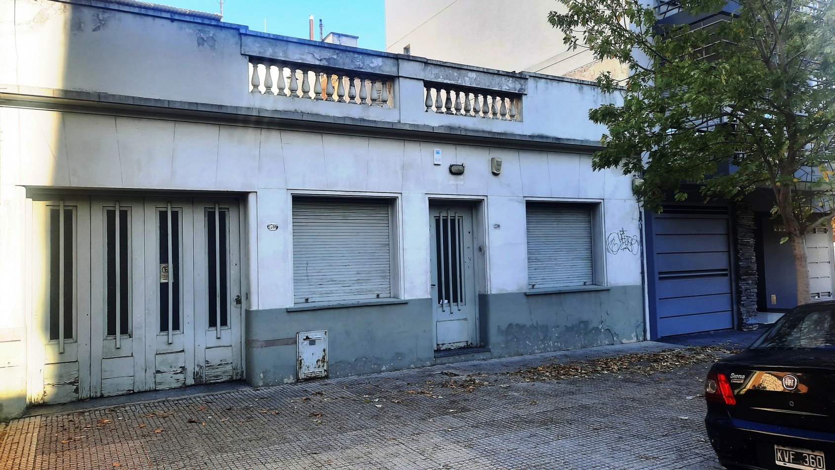Alquiler de casa de 4ambientes con patio, terraza y garaje
