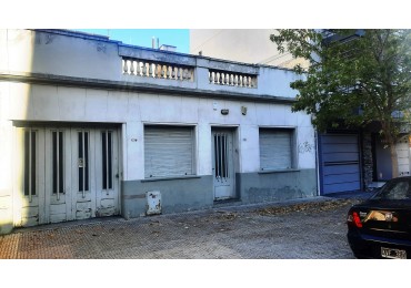 Alquiler casa 3 ambientes con patio y terraza