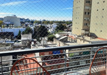 Monoambiente al frente + Todo sol + Vista abierta